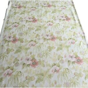 Vintage 1970s Pink Coral Floral Polyester Knit 2yd 32" x 62"